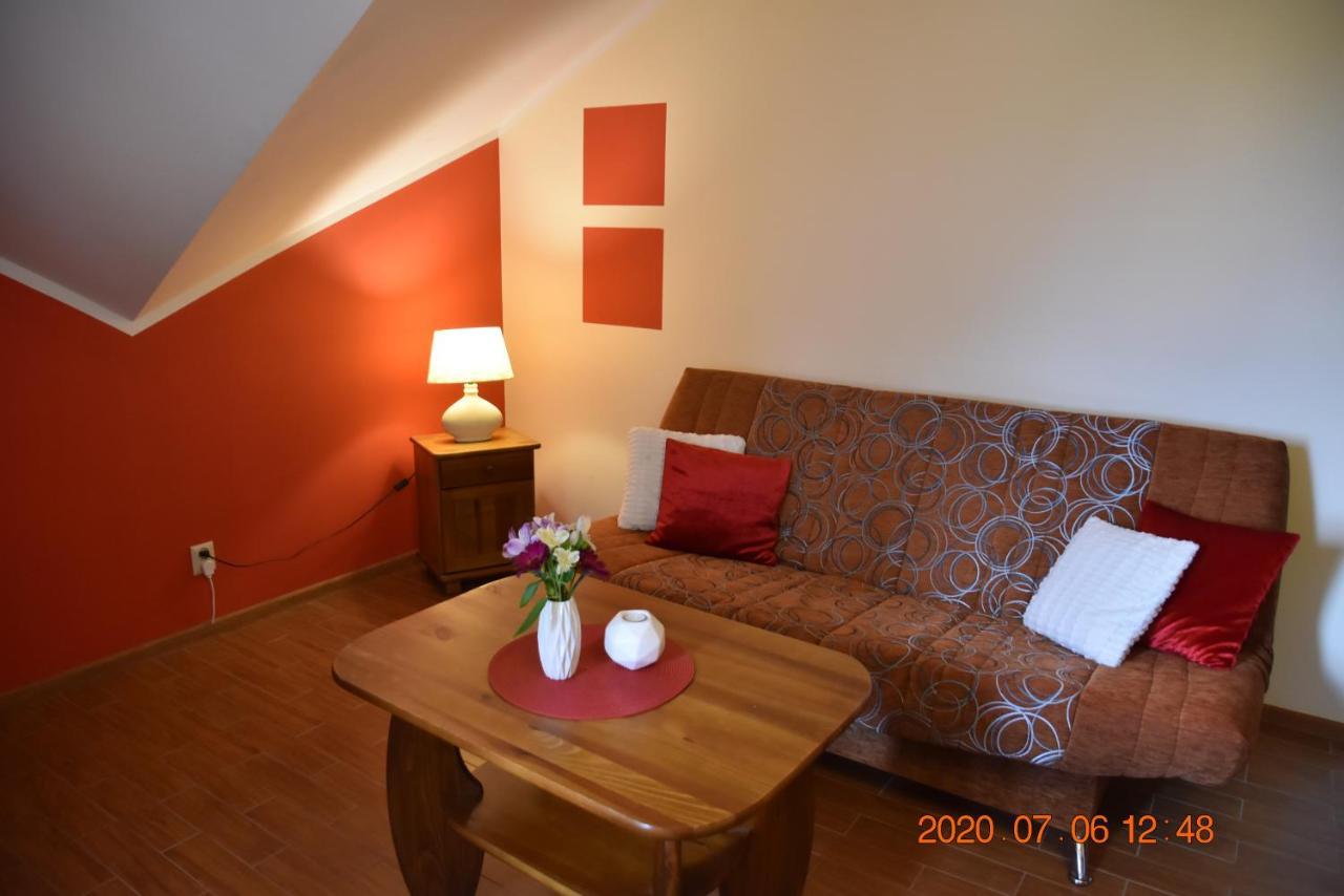 פוק Apartamenty Przy Basenie Blisko Morza Brown מראה חיצוני תמונה